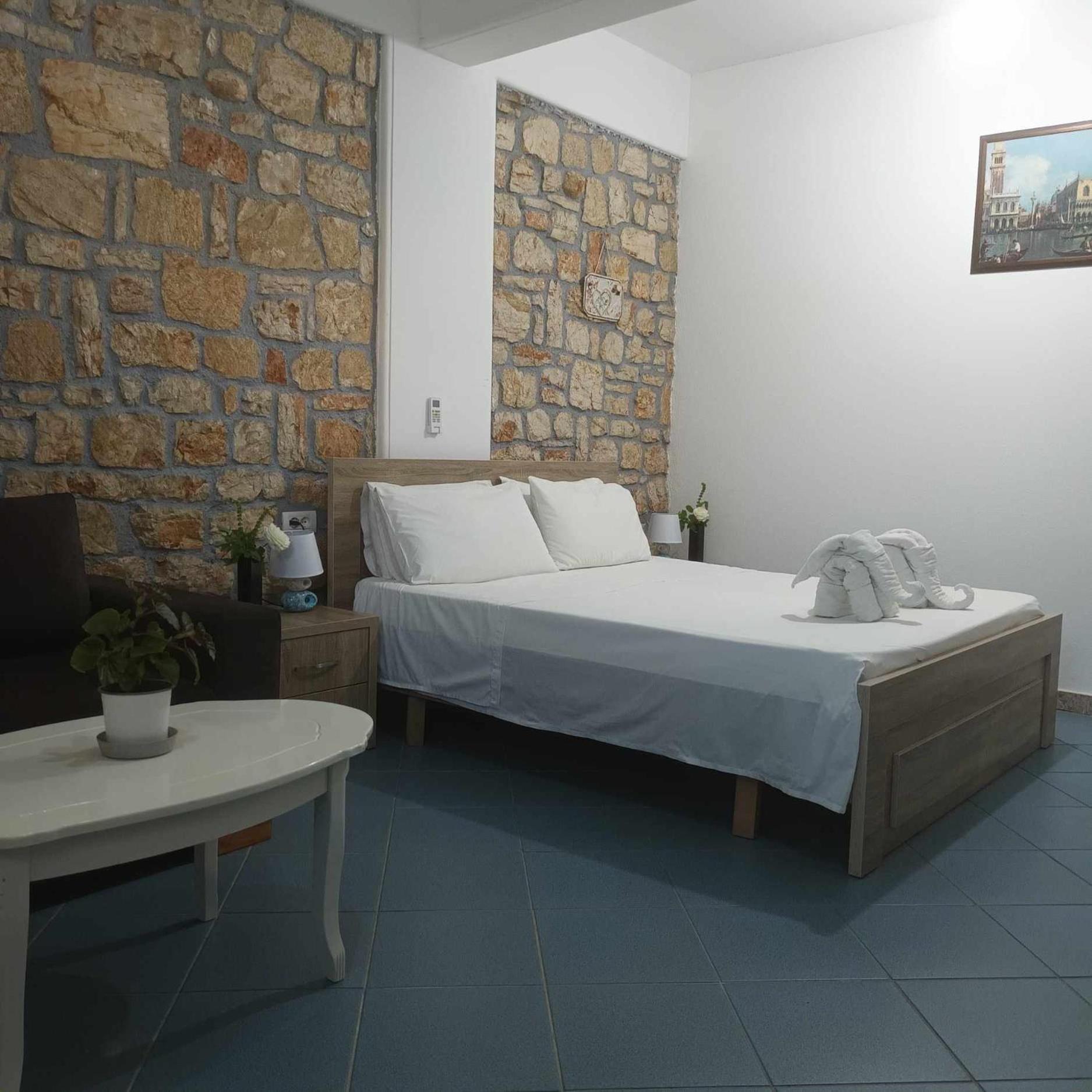 Sunset Guest House Himare Exterior photo