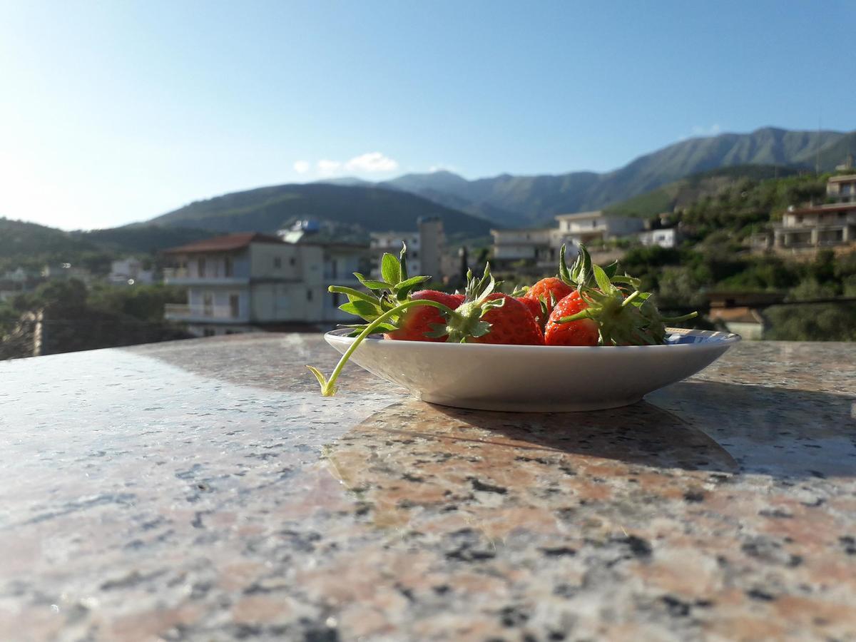 Sunset Guest House Himare Exterior photo
